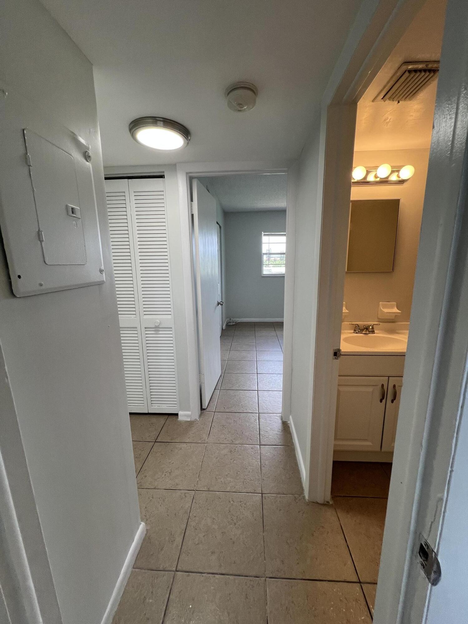 1887 Juno Road, Unit 1 North Palm Beach, FL 33408 - Photo 23 of 27 IMG_7423