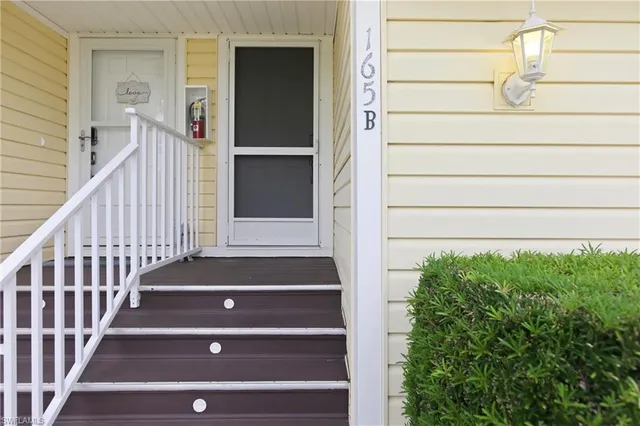 $315,000 | 165 Bristol Lane, Unit C202, Naples, FL 34112