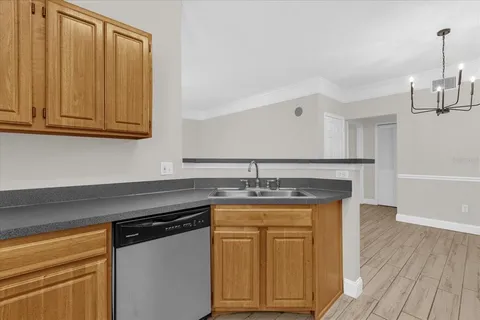 $239,000 | 3304 Westchester Square Boulevard, Unit 102, Orlando, FL 32835