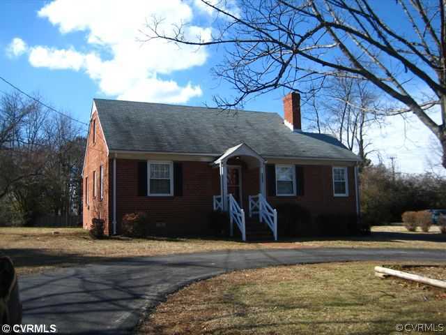 3114 Skipwith Road Henrico, VA 23294 - Photo 1 of 11 Exterior Front - Maintenance free brick siding, pa