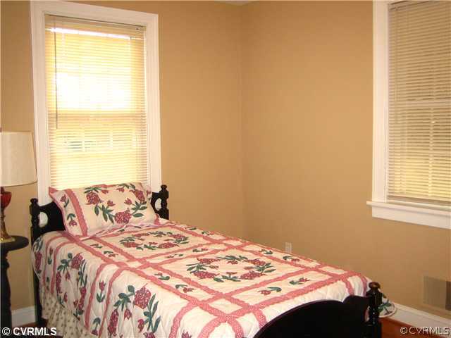 3114 Skipwith Road Henrico, VA 23294 - Photo 7 of 11 Bedroom - Hardwood flooring.