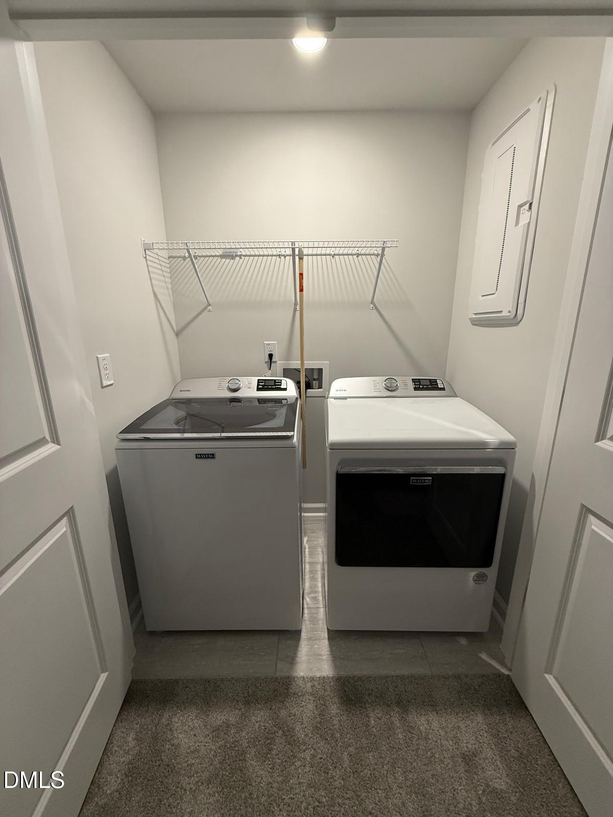 7224 Morris Acres Road Apex, NC 27523 - Photo 20 of 23 a utility room with dryer and washer