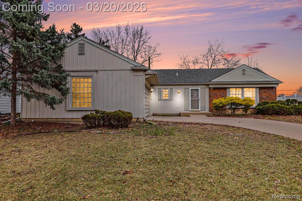 35590 Hatherly Place Sterling Heights, MI 48310 - Photo 1 of 29