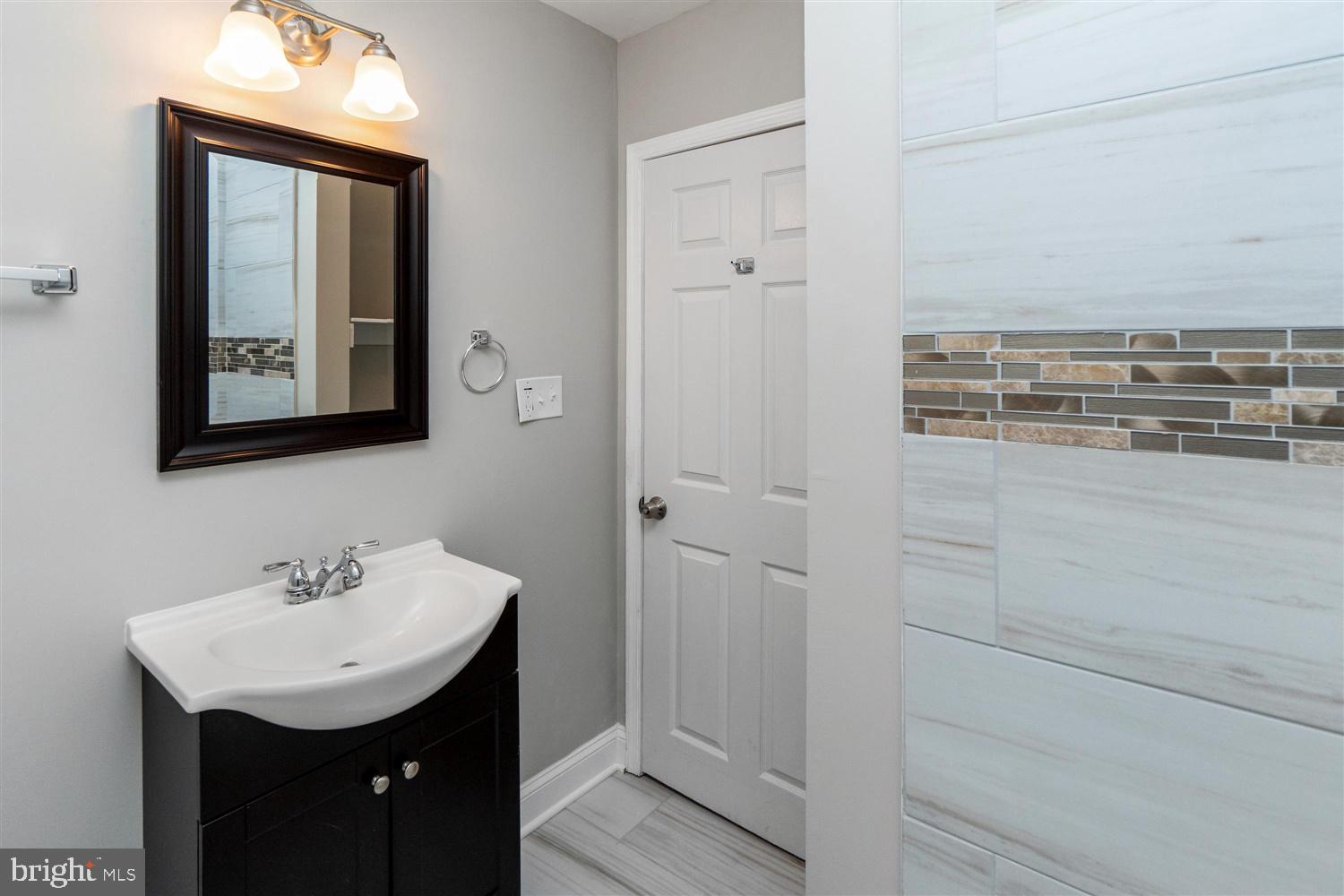 3926 Glenhunt Road Baltimore, MD 21229 - Photo 22 of 33