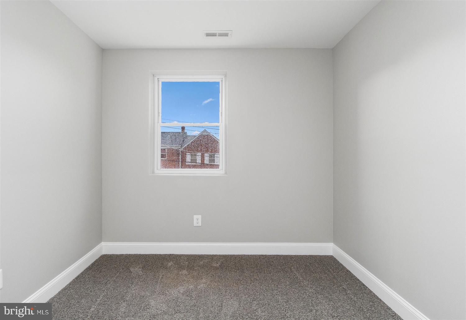 3926 Glenhunt Road Baltimore, MD 21229 - Photo 25 of 33