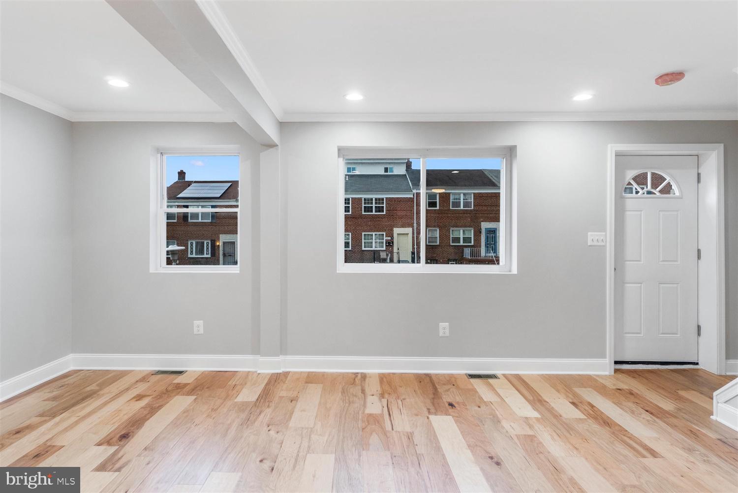 3926 Glenhunt Road Baltimore, MD 21229 - Photo 9 of 33