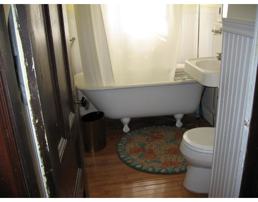 96 Firglade Avenue Springfield, MA 01108 - Photo 17 of 24