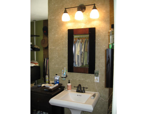 96 Firglade Avenue Springfield, MA 01108 - Photo 18 of 24