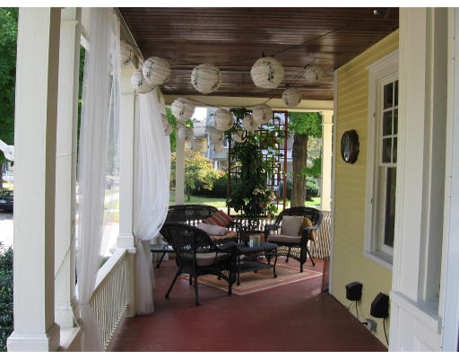 96 Firglade Avenue Springfield, MA 01108 - Photo 9 of 24