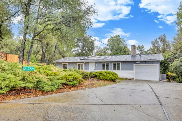 $324,950 | 21759 El Lobo Centre, Sonora, CA 95370