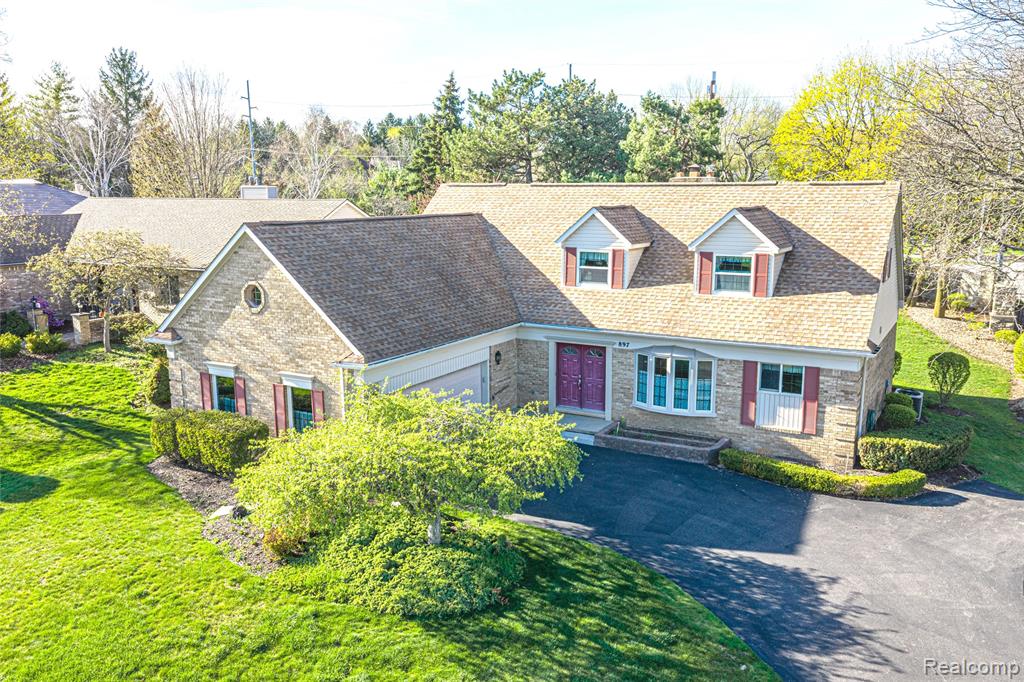 897 Augusta Drive Rochester, MI 48309 - Photo 2 of 48