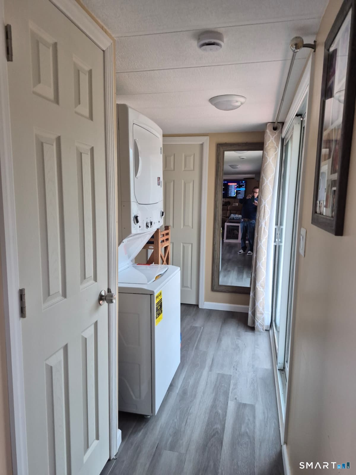 11 Eastview Road Southington, CT 06489 - Photo 4 of 17