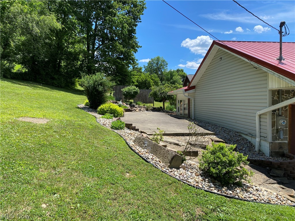 2103 Wainwright Road New Philadelphia, OH 44663 - Photo 33 of 39