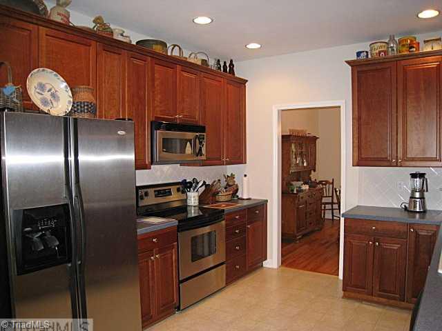4843 Parks Road Lexington, NC 27292 - Photo 5 of 16 Kitchen.