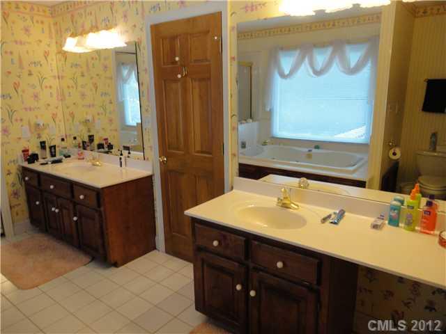 9720 Surrey Road Mint Hill, NC 28227 - Photo 9 of 16 Gallery Image 9