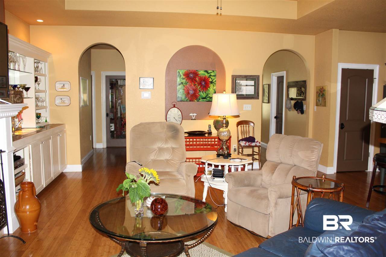 9051 Hammock Road Elberta, AL 36530 - Photo 3 of 32 Great Room