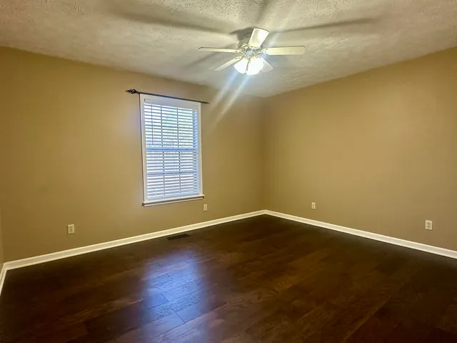 $134,900 | 3566 Highway 142, Selmer, TN 38375