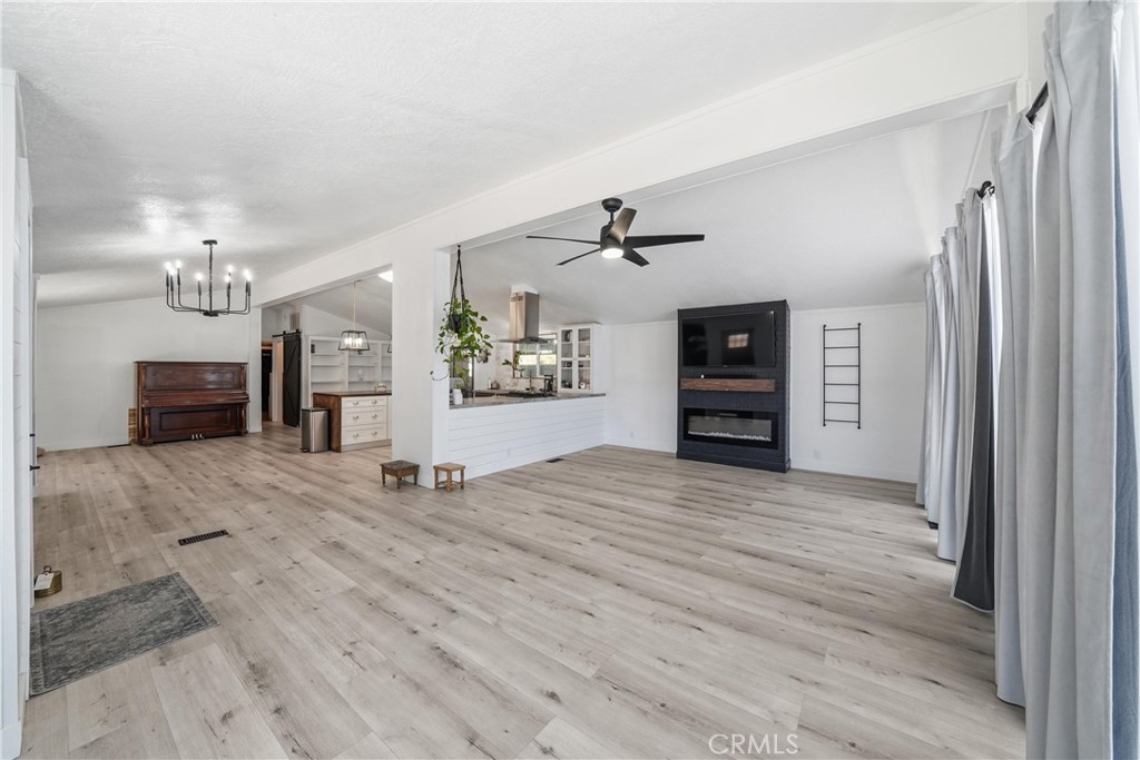 20683 Waalew Road, Unit B45 Apple Valley, CA 92307 - Photo 10 of 24