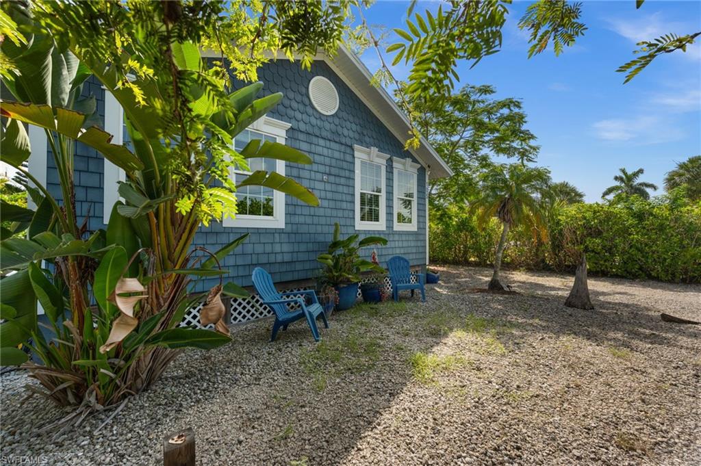105 West Hilo Street Naples, FL 34113 - Photo 23 of 27