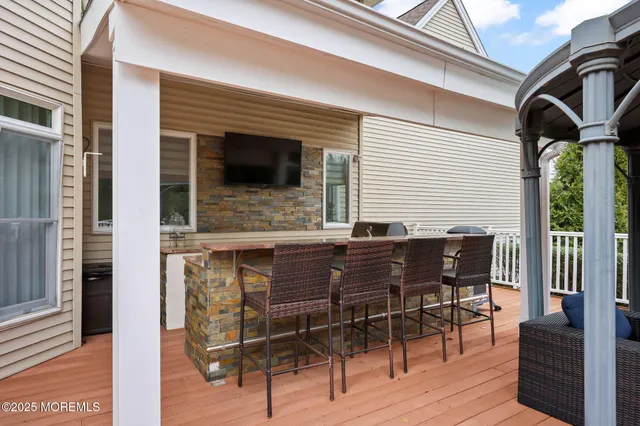 $1,675,000 | 10 Hannah Mount Drive, Millstone Township, NJ 08510