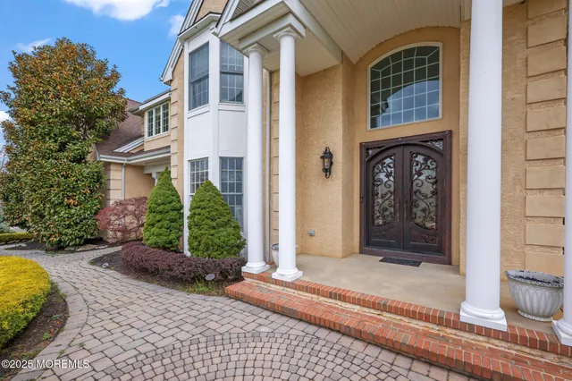 $1,675,000 | 10 Hannah Mount Drive, Millstone Township, NJ 08510