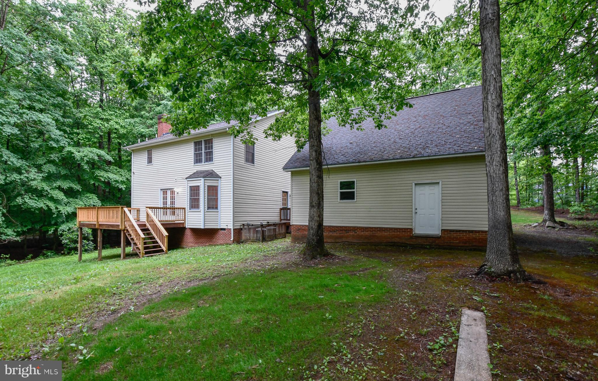 4638 Ladysmith Road Ruther Glen, VA 22546 - Photo 66 of 74 back of house and garage