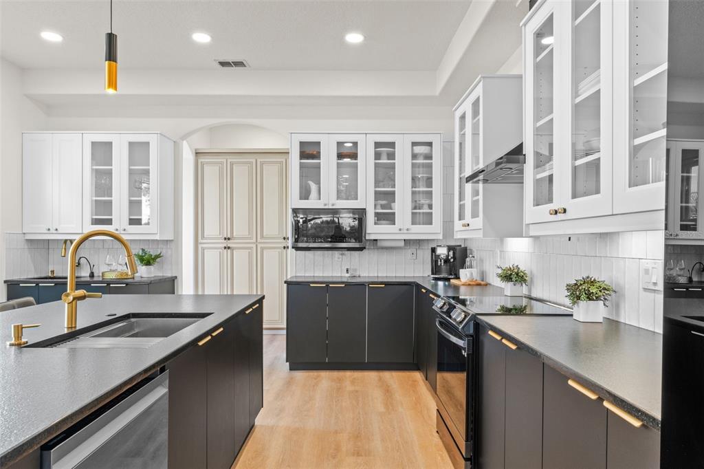 4926 Indian Deer Road Windermere, FL 34786 - Photo 7 of 51