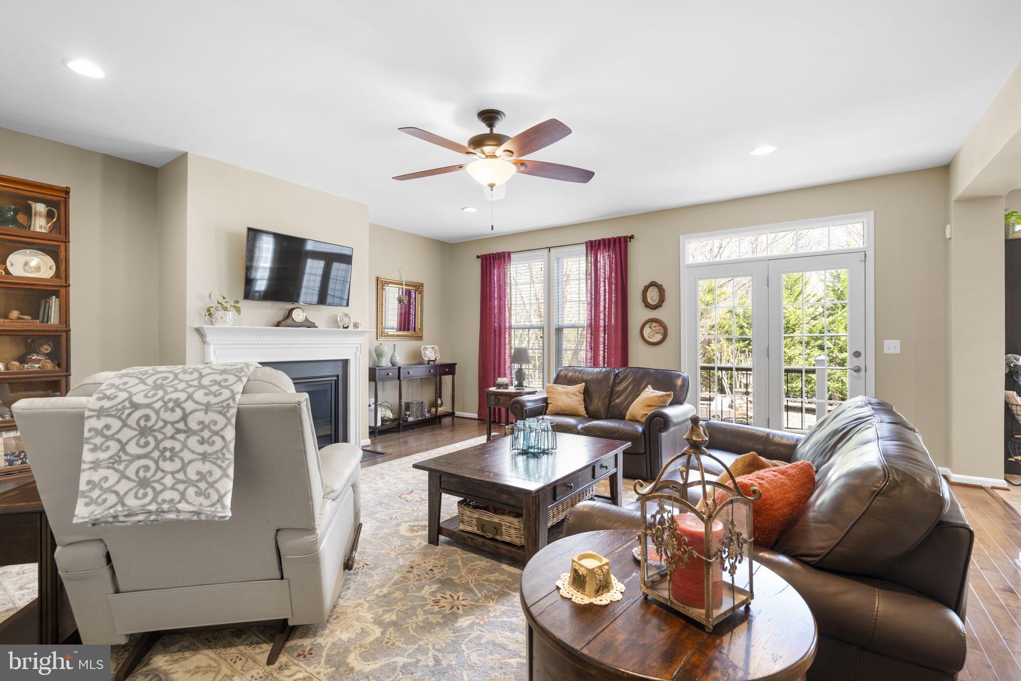 9323 Castle Hill Road Springfield, VA 22153 - Photo 28 of 95