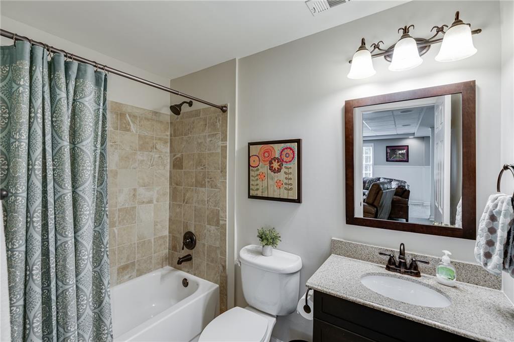 982 Spring Park Lane Suwanee, GA 30024 - Photo 32 of 40 Gallery Image 32