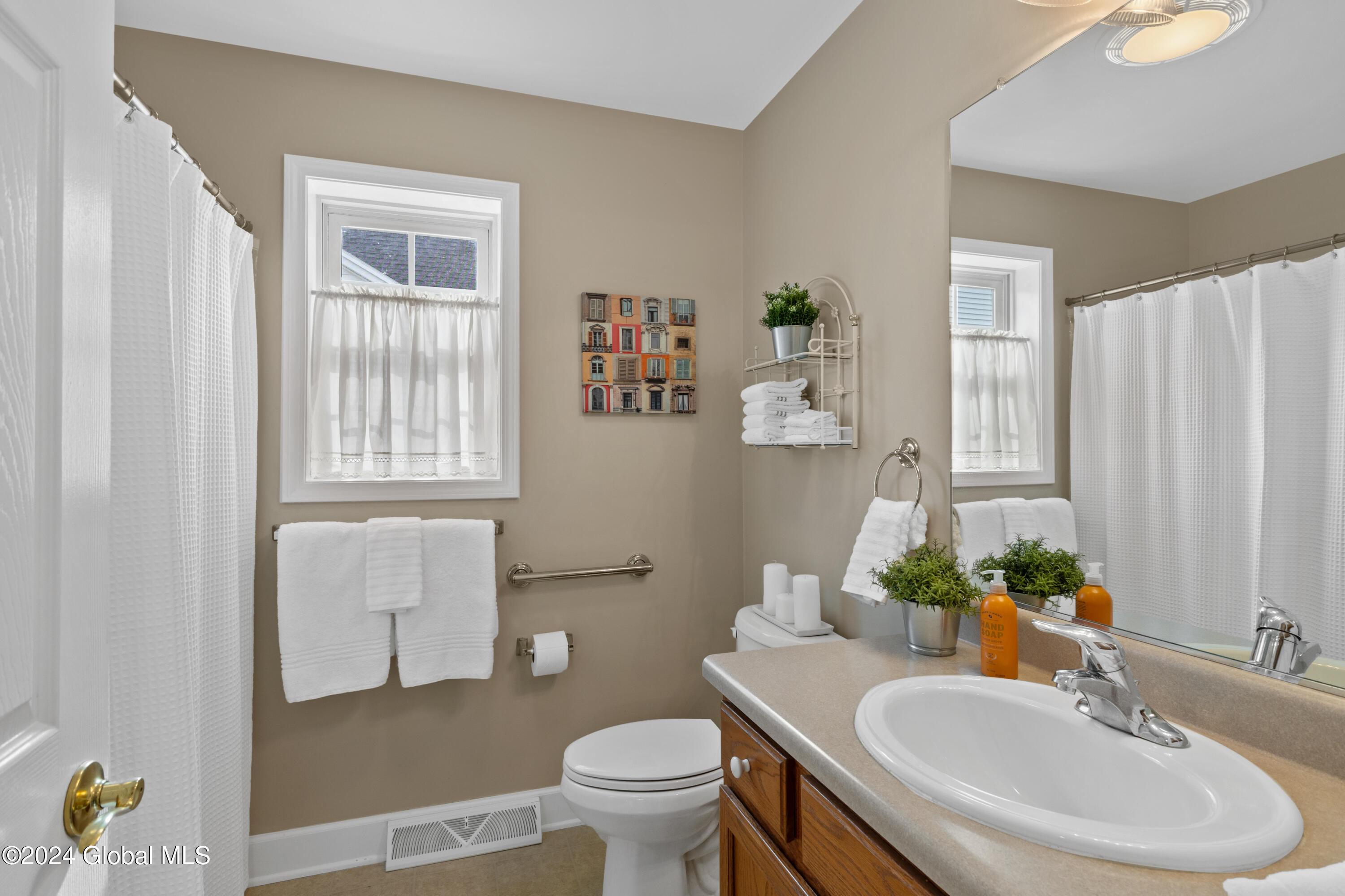 9 Highview Way Halfmoon, NY 12118 - Photo 24 of 37 1 (15)