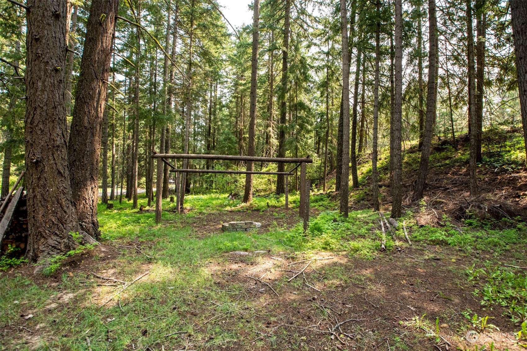 1708 Westside Road Cle Elum, WA 98922 - Photo 3 of 15 Gallery Image 3