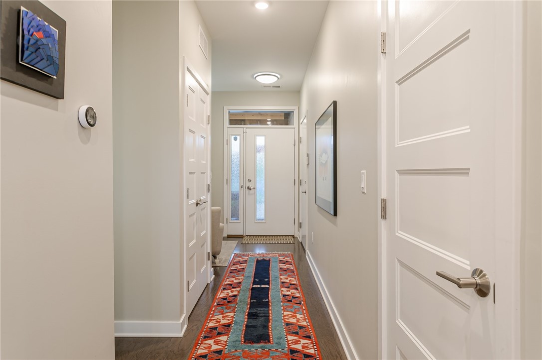 68 Charlotte Street Rochester, NY 14607 - Photo 11 of 26