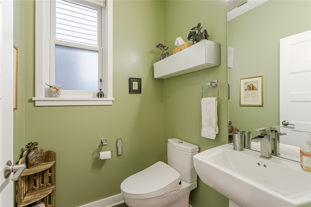 68 Charlotte Street Rochester, NY 14607 - Photo 15 of 26