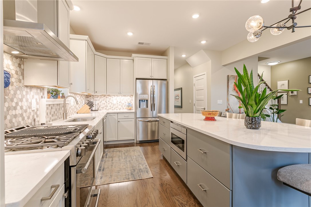 68 Charlotte Street Rochester, NY 14607 - Photo 8 of 26