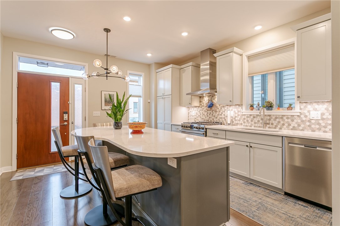 68 Charlotte Street Rochester, NY 14607 - Photo 10 of 26