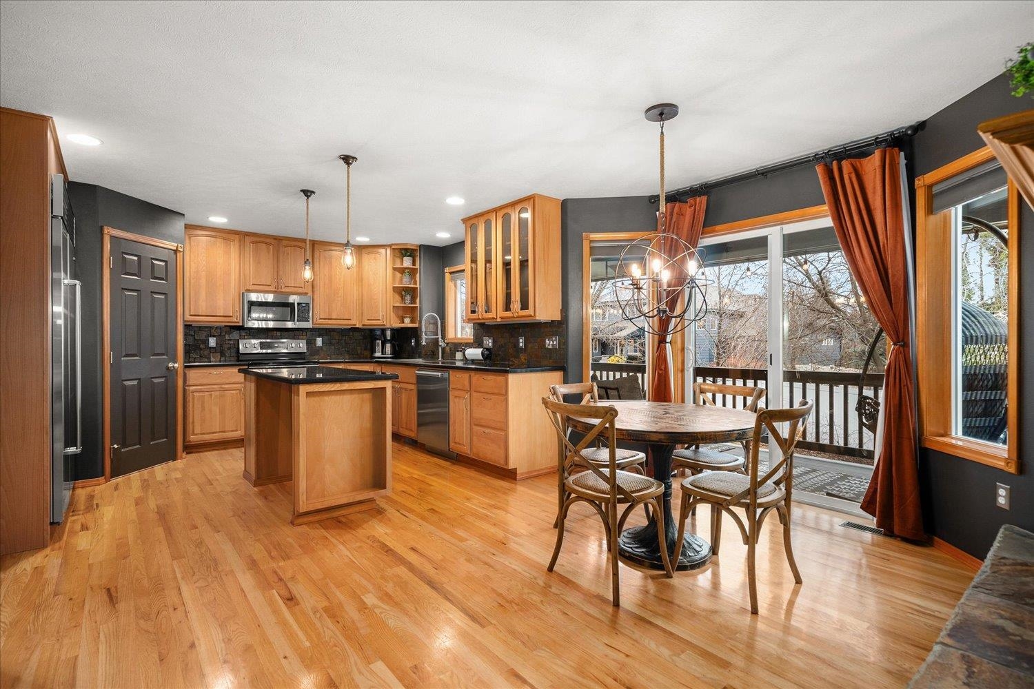 2402 West Carolina Court Spokane, WA 99208 - Photo 11 of 50