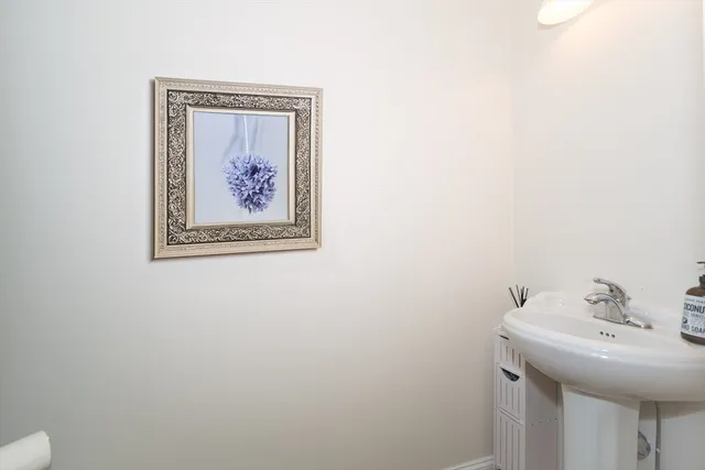 $1,099,000 | 26 Wellesley Avenue, Unit B, Natick, MA 01760