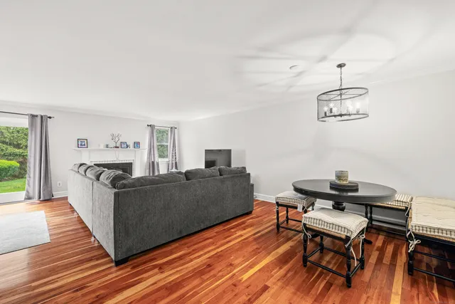 $740,000 | 45 Lambert Common, Unit 45, Wilton, CT 06897