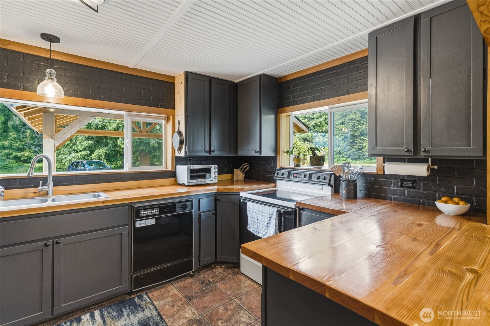 1502 South Toutle Road Toutle, WA 98649 - Photo 12 of 38