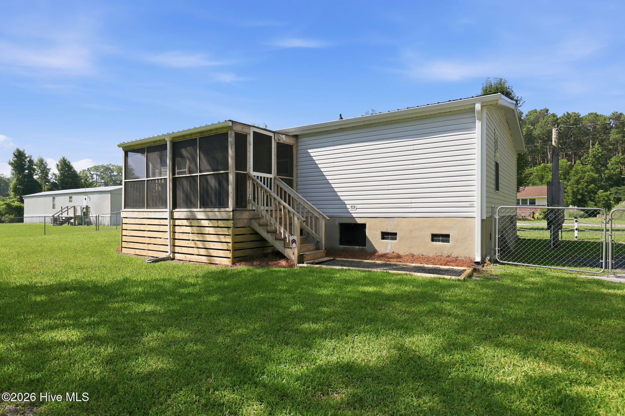 144 Ruth Lane Beaufort, NC 28516 - Photo 5 of 41