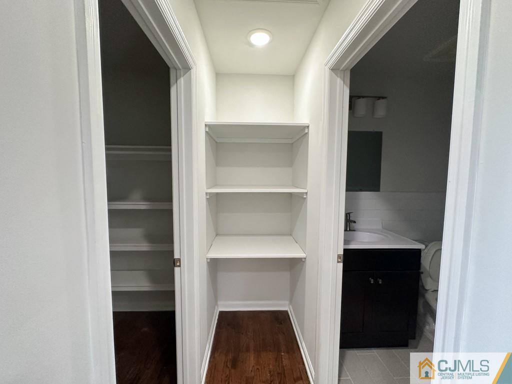 3602 Hana Road Edison, NJ 08817 - Photo 17 of 24