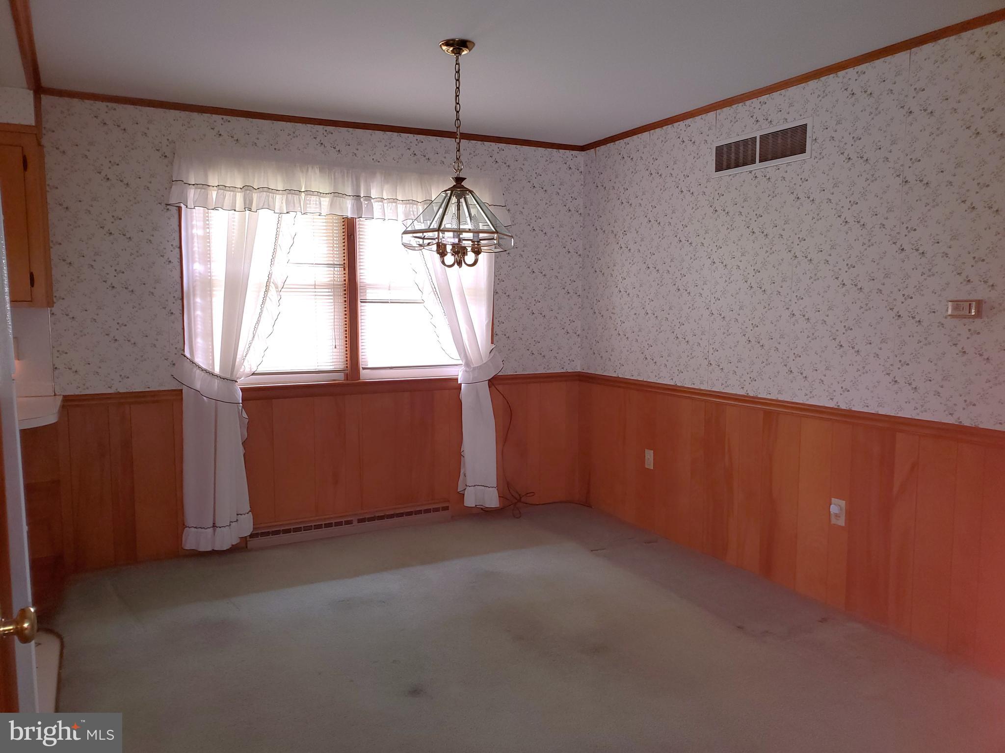 12955 Old Forge Road Waynesboro, PA 17268 - Photo 11 of 42 Dining Room