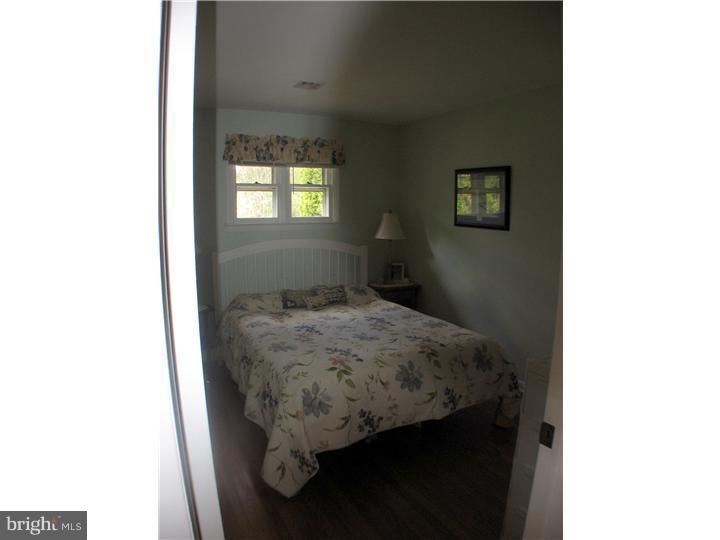 10 Thomas Road Voorhees, NJ 08043 - Photo 7 of 17 Bedroom 3