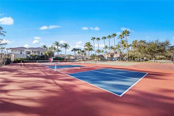 a view of a tennis court