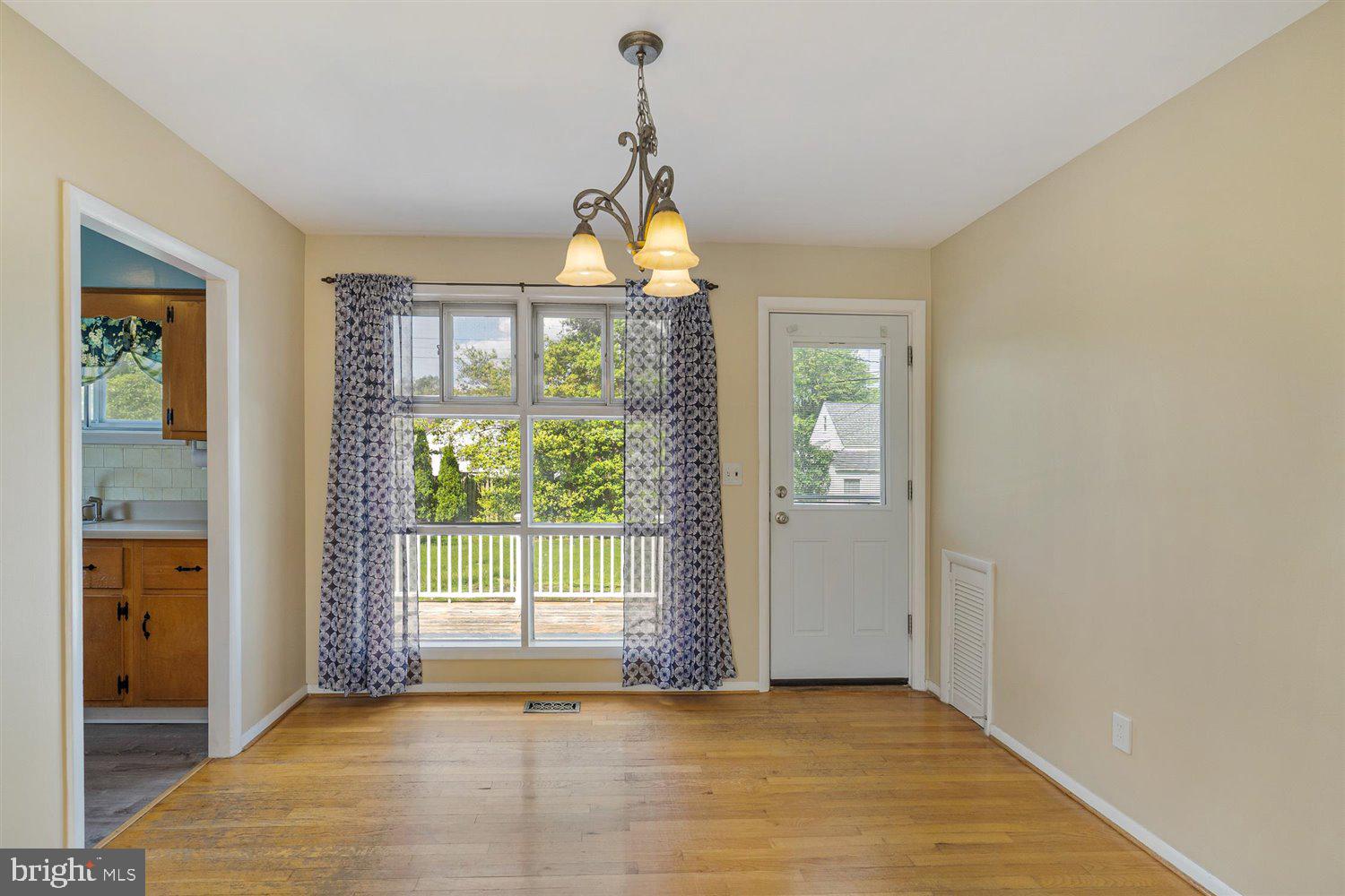 2610 Harwood Road Baltimore, MD 21234 - Photo 10 of 39 Gallery Image 10