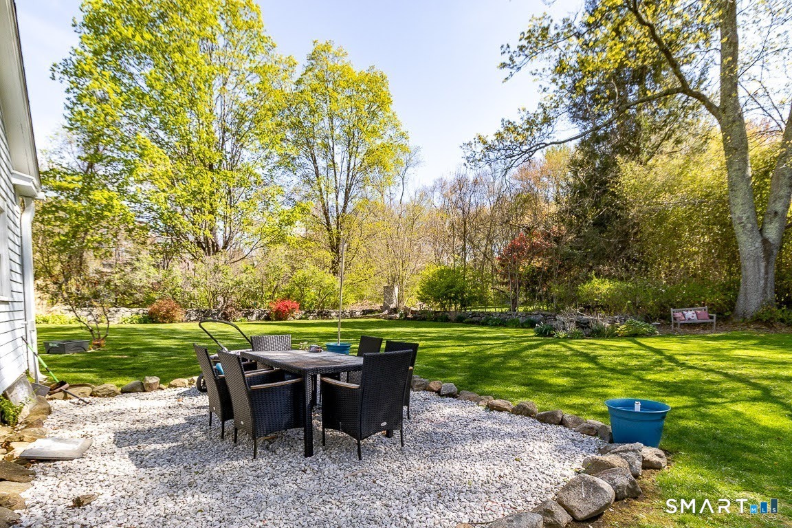 700 Watertown Road Middlebury, CT 06762 - Photo 6 of 40