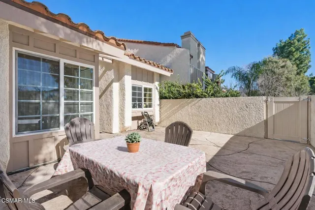 a view of outdoor space yard and patio