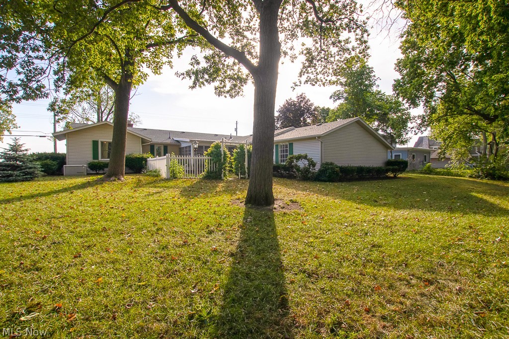 1711 Cedar Point Road Sandusky, OH 44870 - Photo 32 of 34