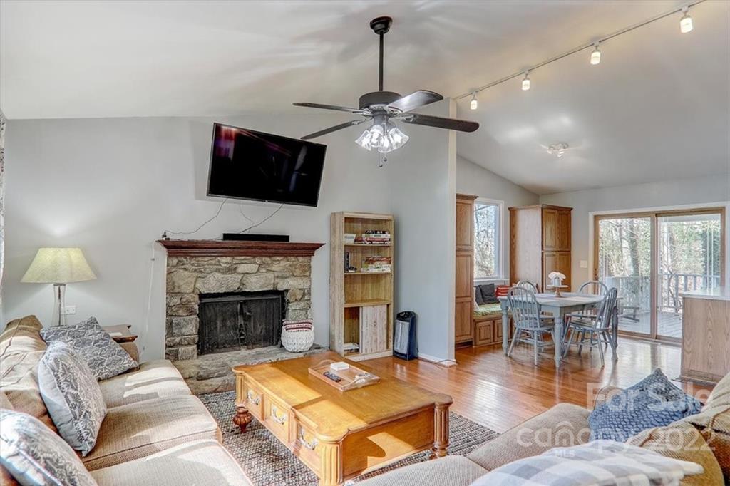 12 Wood Road Arden, NC 28704 - Photo 7 of 48 Gallery Image 7