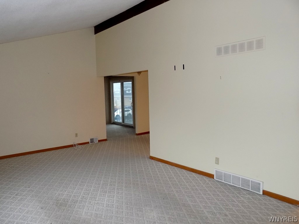 373 Carmen Road Amherst, NY 14226 - Photo 22 of 48